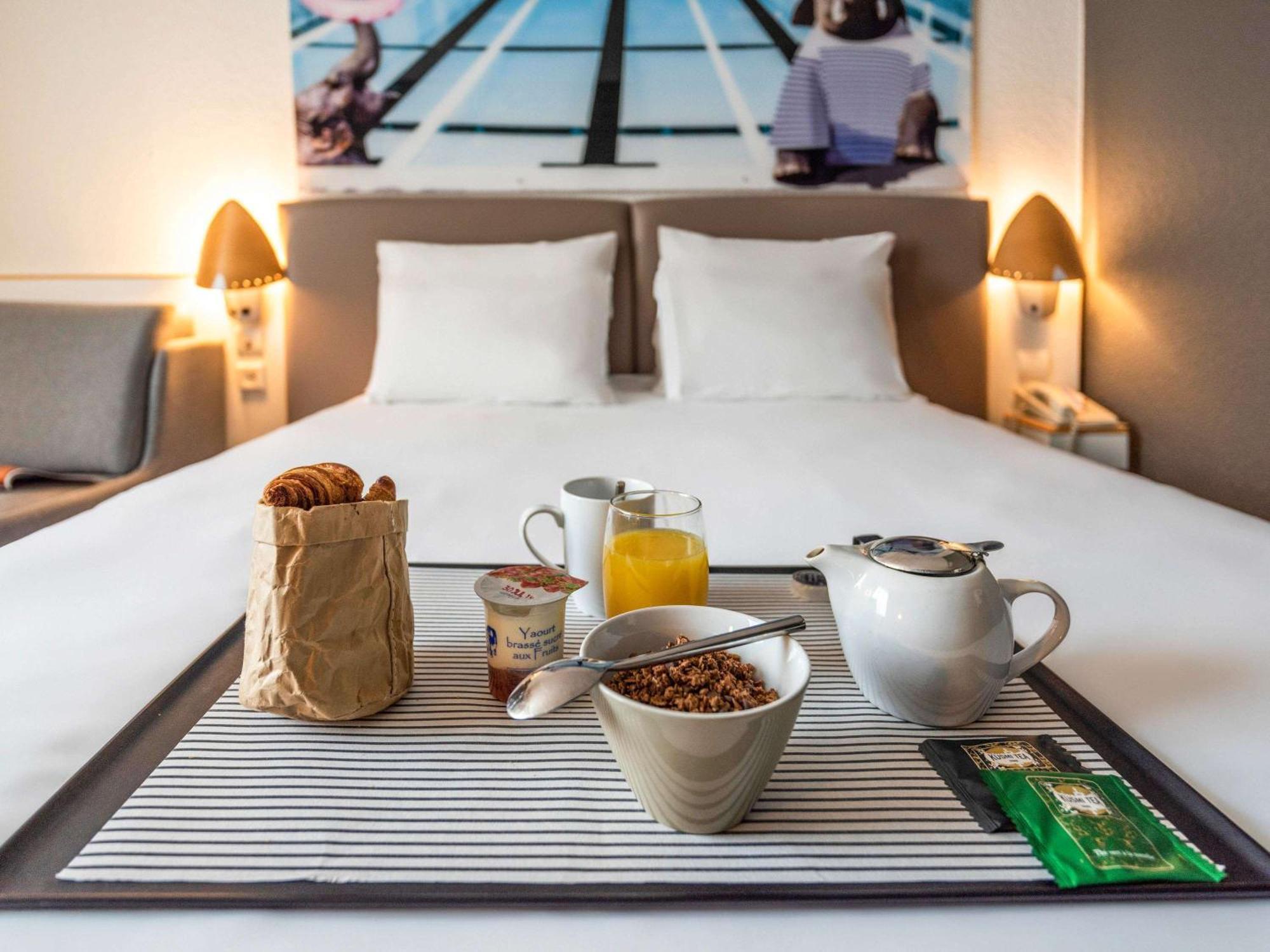 Hotel Novotel Evry Courcouronnes Eksteriør billede